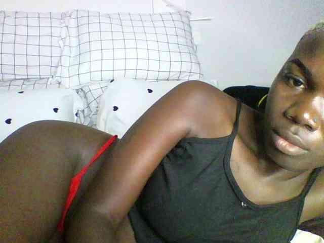 Sweetchocolate webcam