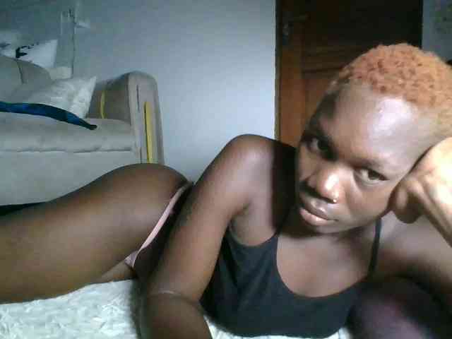 Sweetchocolate webcam