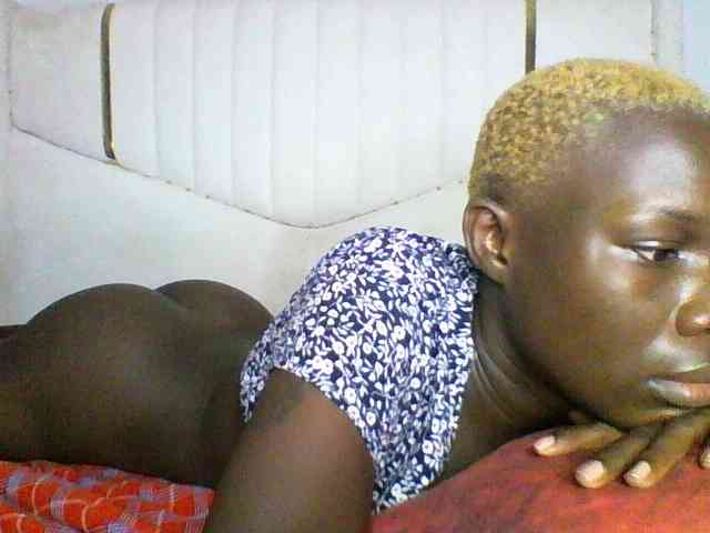 Sweetchocolate webcam