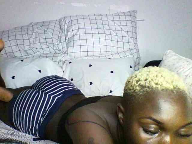 Sweetchocolate webcam