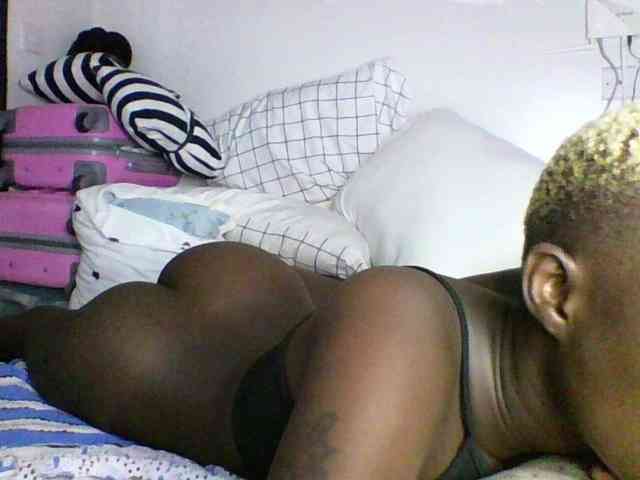Sweetchocolate webcam