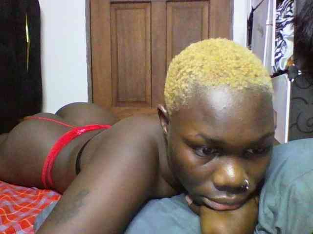 Sweetchocolate webcam