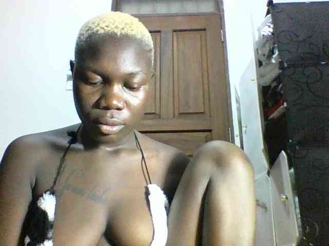 Sweetchocolate webcam