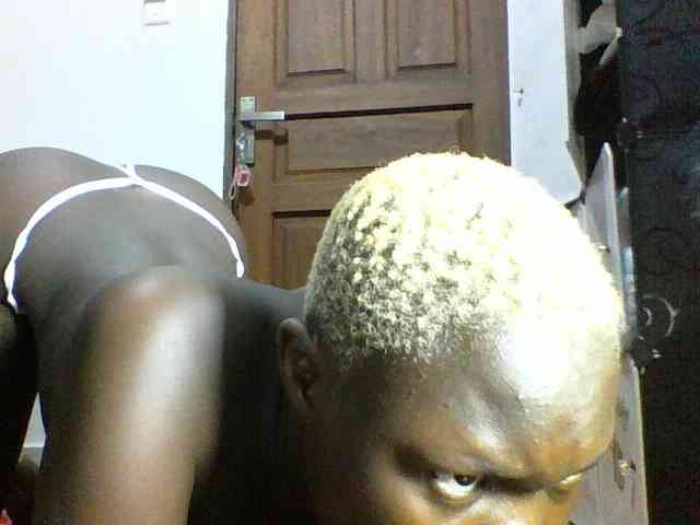 Sweetchocolate webcam