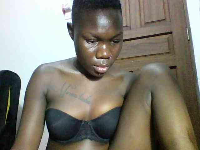 Sweetchocolate webcam