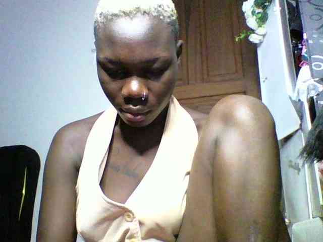 Sweetchocolate webcam