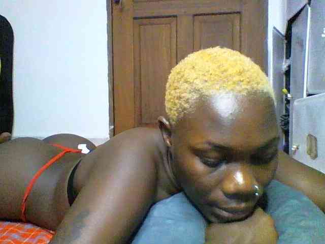 Sweetchocolate webcam