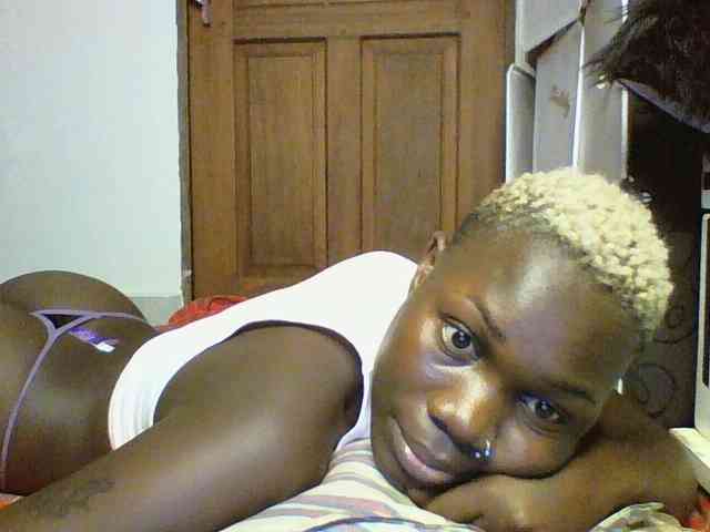 Sweetchocolate webcam