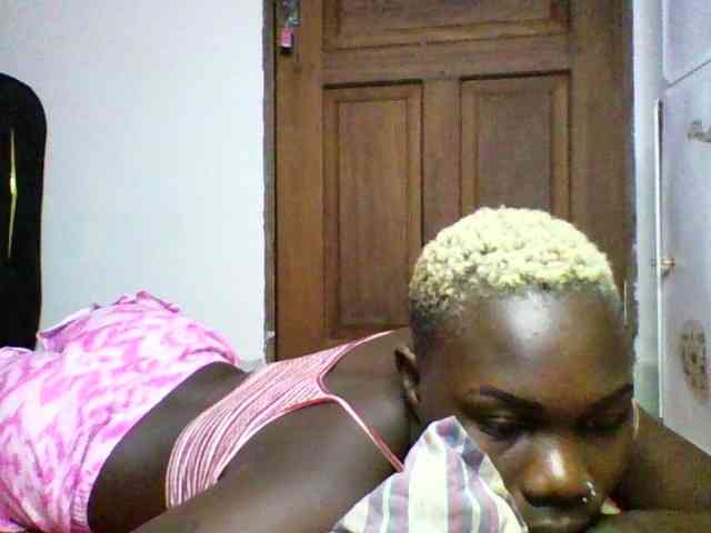 Sweetchocolate webcam