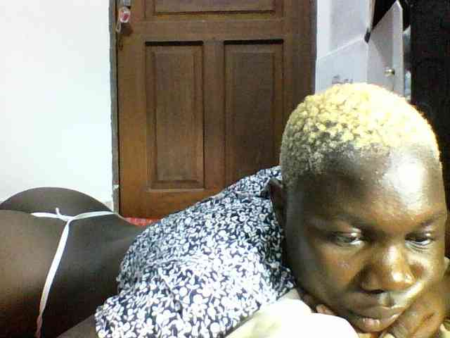 Sweetchocolate webcam