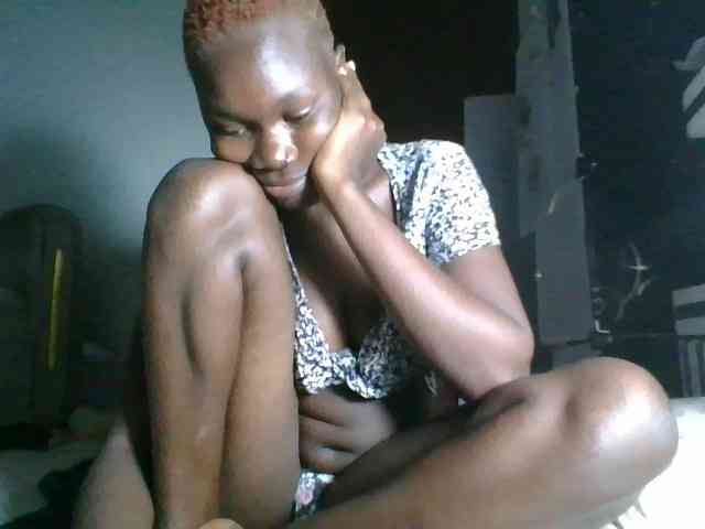 Sweetchocolate webcam