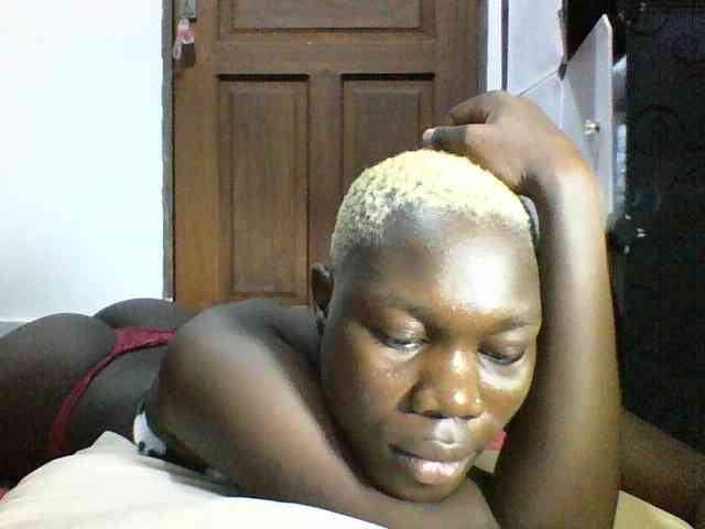 Sweetchocolate webcam