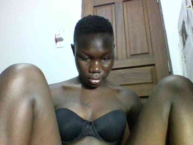 Sweetchocolate webcam