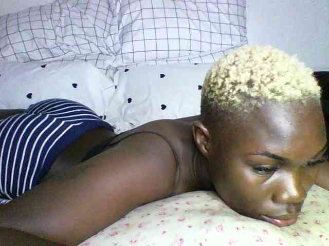 Sweetchocolate webcam