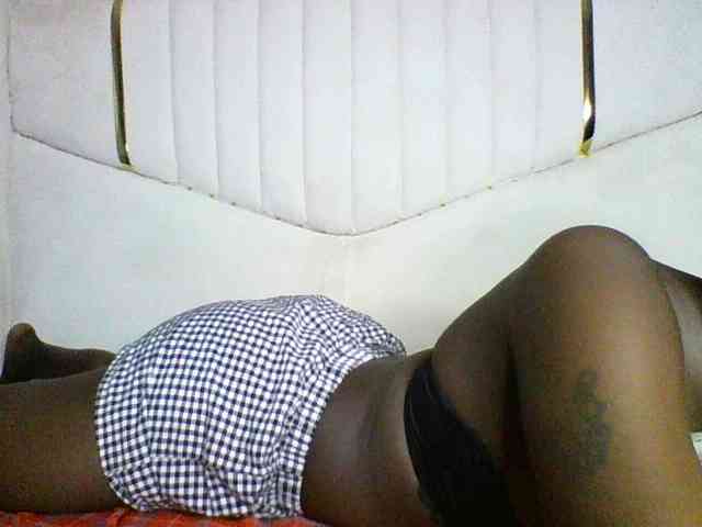 Sweetchocolate webcam