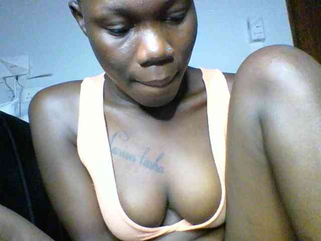 Sweetchocolate webcam