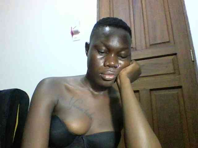 Sweetchocolate webcam