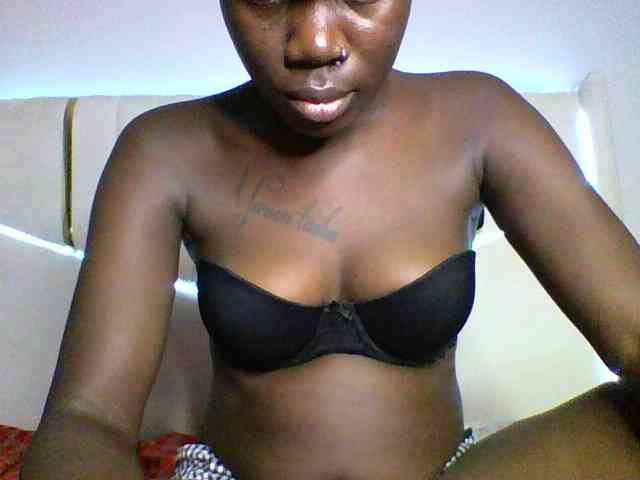 Sweetchocolate webcam