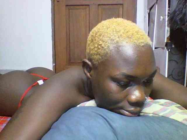 Sweetchocolate webcam