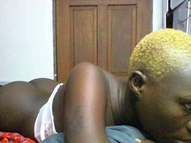 Sweetchocolate webcam