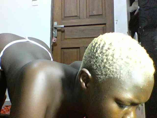 Sweetchocolate webcam