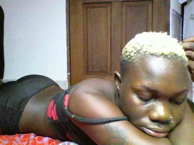 Sweetchocolate webcam