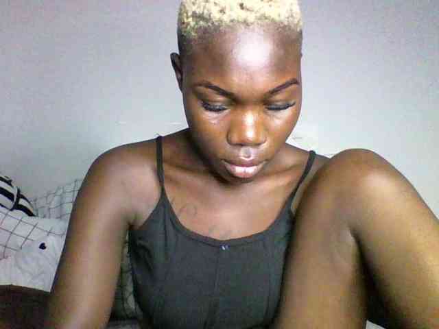 Sweetchocolate webcam