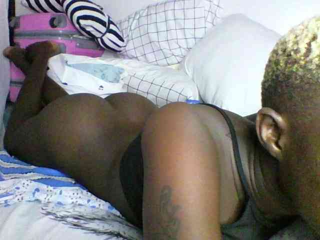 Sweetchocolate webcam