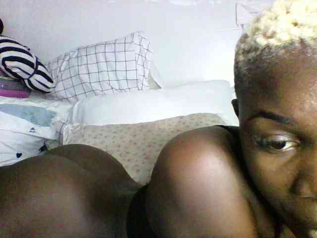 Sweetchocolate webcam