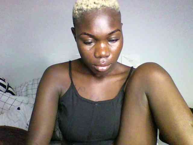 Sweetchocolate webcam