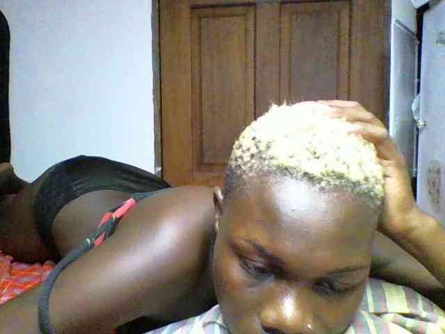 Sweetchocolate webcam