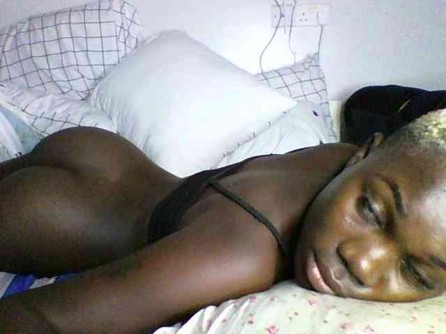Sweetchocolate webcam
