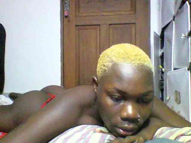 Sweetchocolate webcam