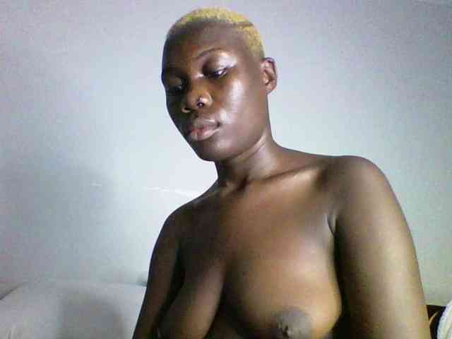 Sweetchocolate webcam