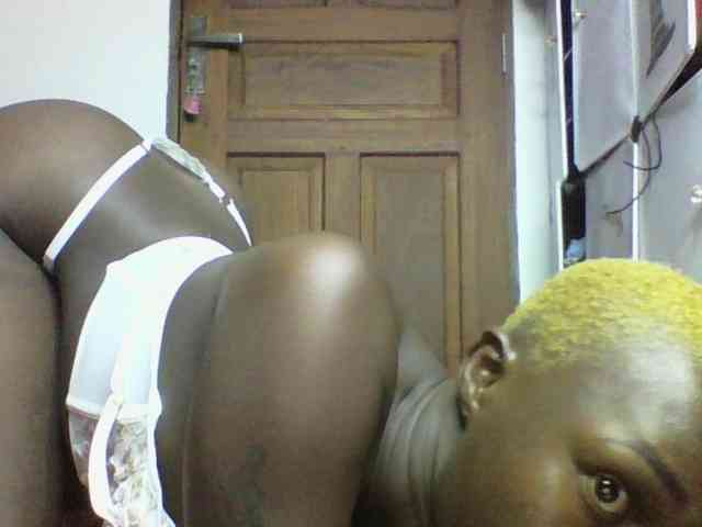Sweetchocolate webcam