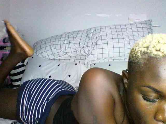 Sweetchocolate webcam