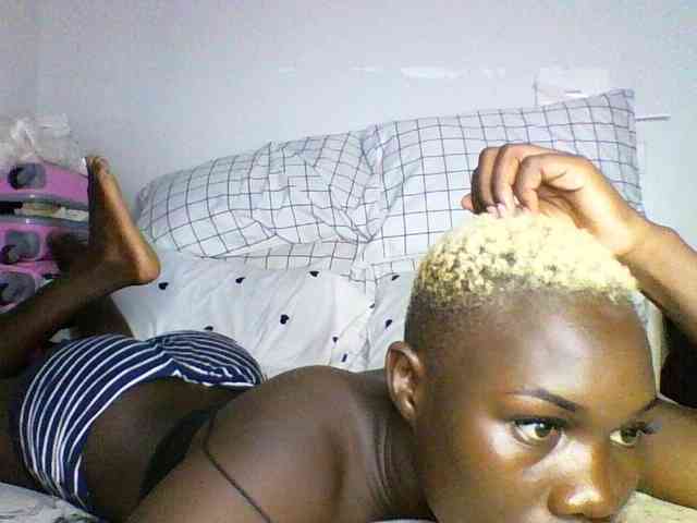 Sweetchocolate webcam