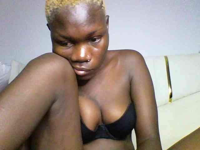 Sweetchocolate webcam