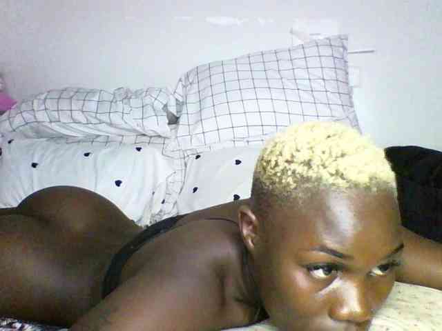 Sweetchocolate webcam