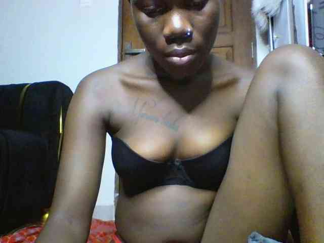 Sweetchocolate webcam