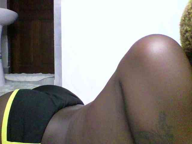 Sweetchocolate webcam