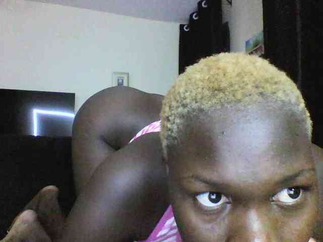 Sweetchocolate webcam