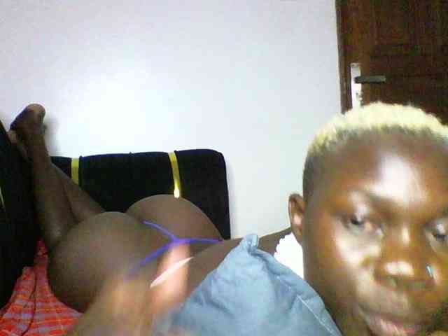 Sweetchocolate webcam