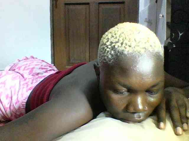 Sweetchocolate webcam