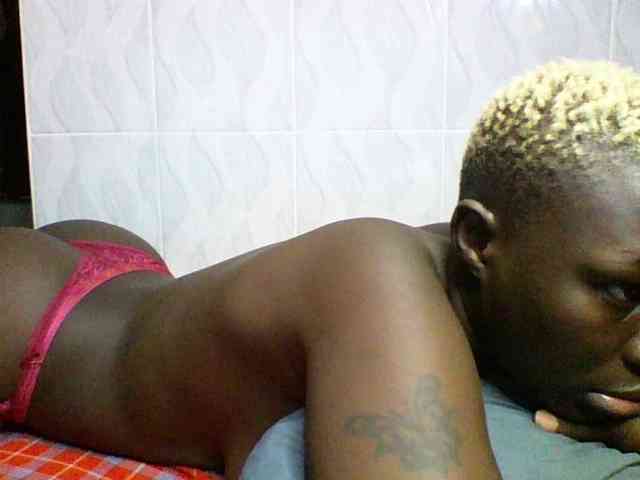 Sweetchocolate webcam