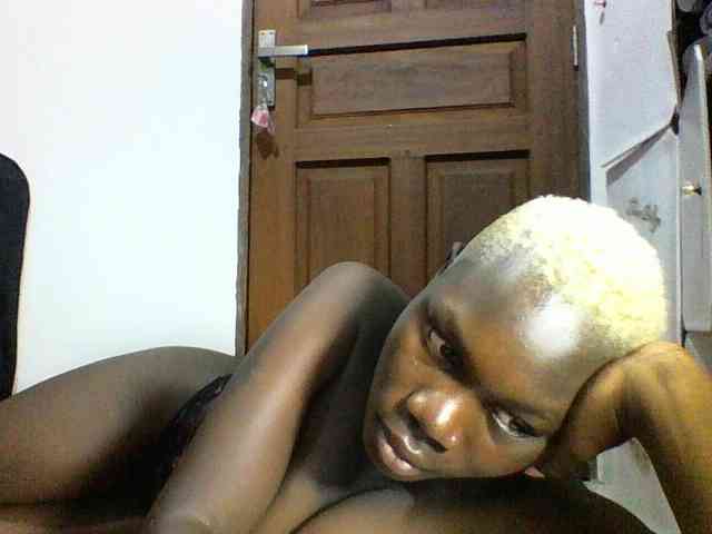 Sweetchocolate webcam