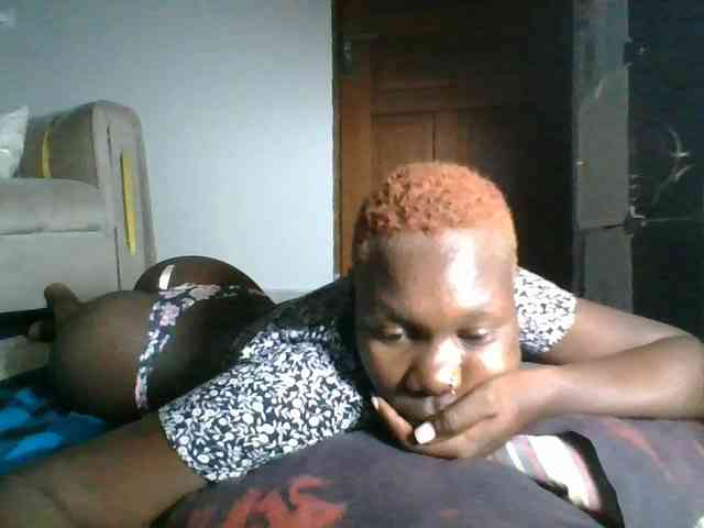 Sweetchocolate webcam