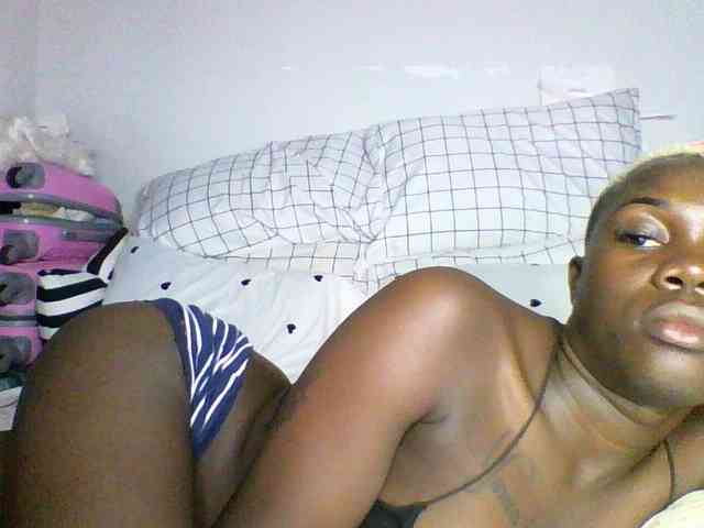 Sweetchocolate webcam