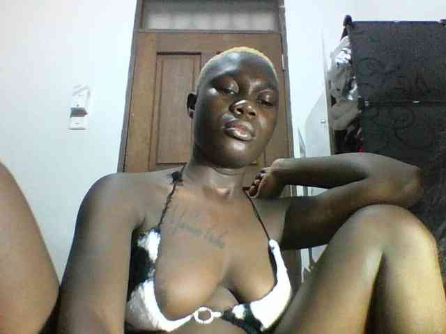 Sweetchocolate webcam