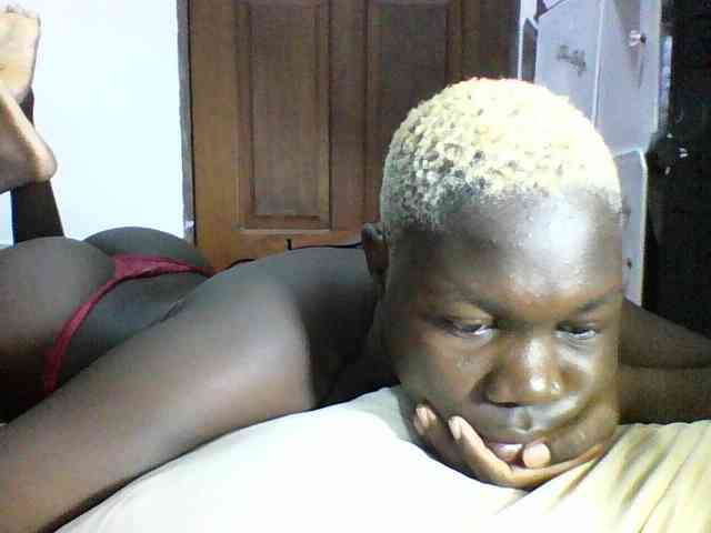 Sweetchocolate webcam